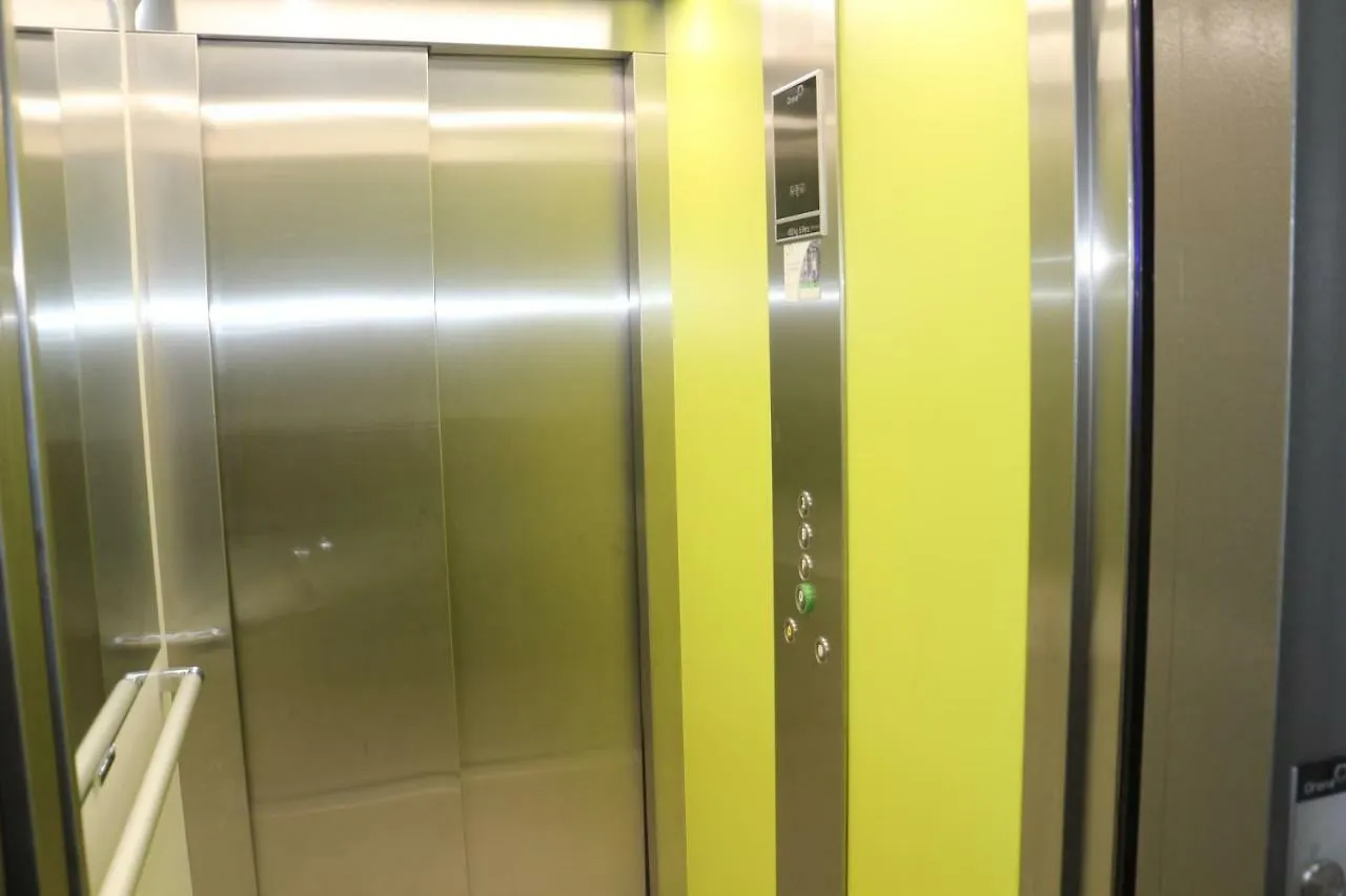 Apartamentos Roca Tarpeya Toledo
